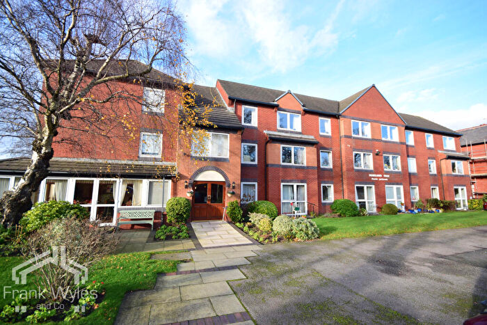 1 Bedroom Flat For Sale In Flat, Homelinks House, Clifton Drive, Lytham St. Annes, Lancashire, FY8