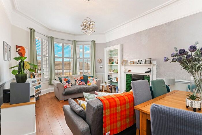 2 Bedroom Flat For Sale In Golfhill Drive, Glasgow, Glasgow City, G31