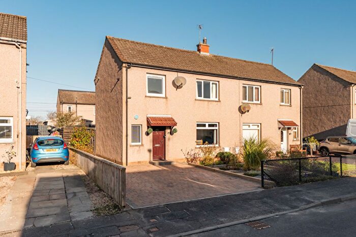 3 Bedroom Villa For Sale In Cockpen View, Bonnyrigg, EH19