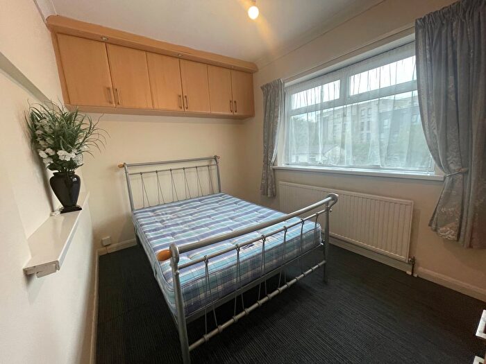 1 Bedroom Flat To Rent In Kings Avenue, Greenford, UB6