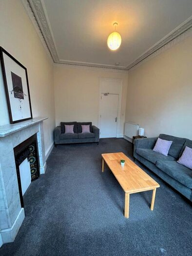 5 Bedroom Flat To Rent In Polwarth Gardens, Polwarth, Edinburgh, EH11