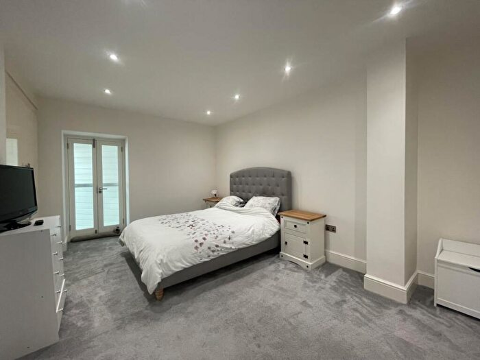 3 Bedroom Flat For Sale In Wheeler Gate House, Nottingham, NG1