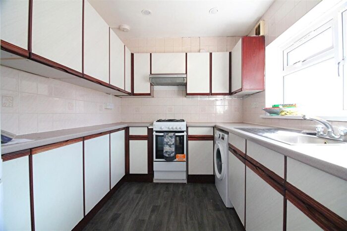 4 Bedroom End Of Terrace House To Rent In Elthorne Road, London, NW9