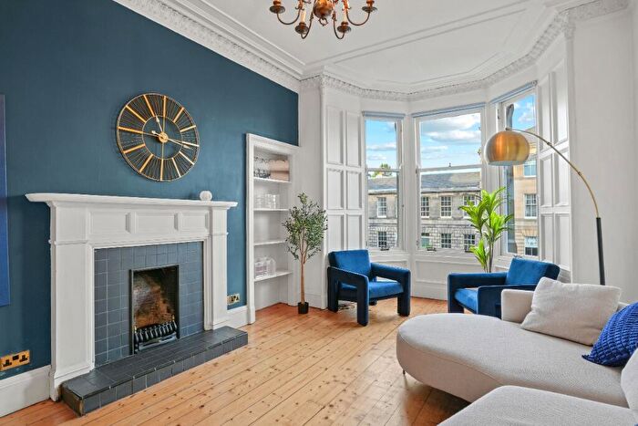 2 Bedroom Flat To Rent In Comely Bank Road, Comely Bank, Edinburgh, EH4