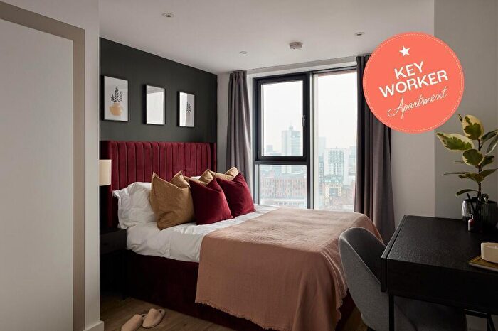 2 Bedroom Flat To Rent In Flat, Swan Street, Manchester, Greater Manchester, M4