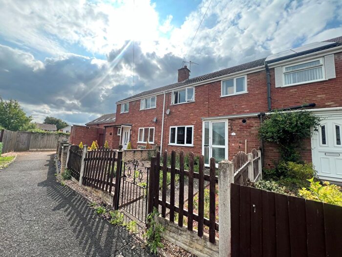 3 Bedroom Property To Rent In York Close, Bromsgrove, B61