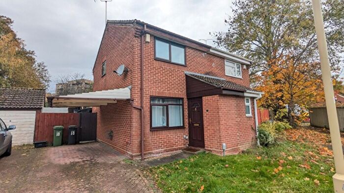 2 Bedroom Semi-Detached House To Rent In Rother Close, Southampton, Hampshire, SO18
