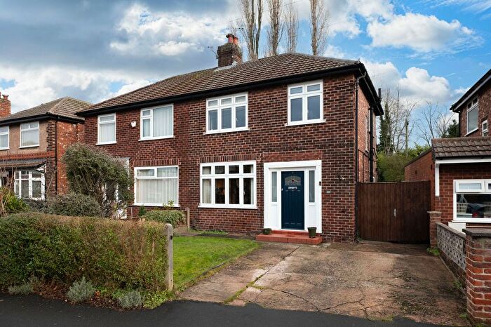 3 Bedroom Semi Detached House For Sale In Fenton Avenue, Hazel Grove, Stockport, SK7