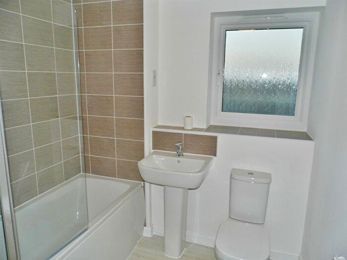 2 Bedroom Flat To Rent In Corporation House, City Wharf, Coventry, CV1