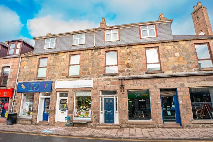 2 Bedroom Flat To Rent In West High Street, Inverurie, Aberdeenshire, AB51