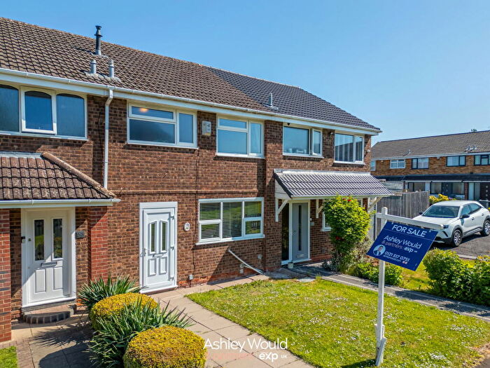 3 Bedroom Terraced House For Sale In Clent View Road, Birmingham, B32