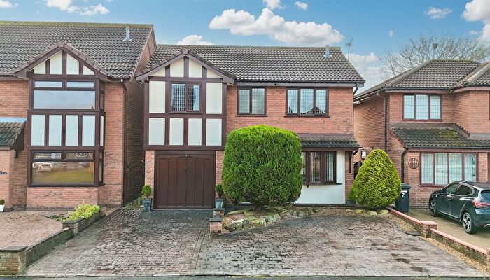 4 Bedroom Detached House For Sale In Farmleigh Drive, Crewe, CW1