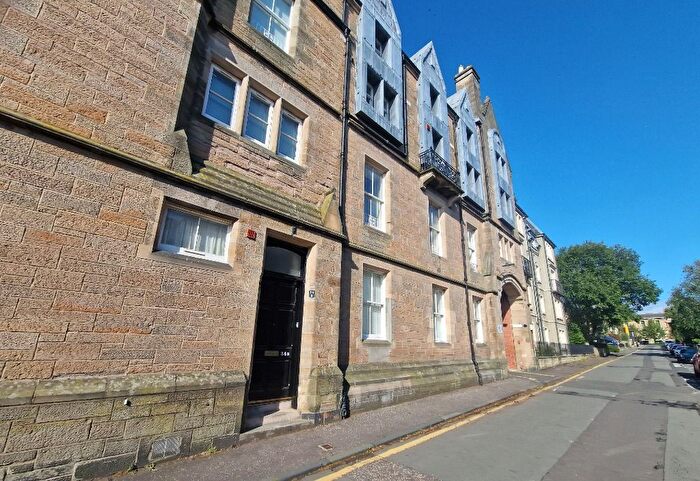 2 Bedroom Flat To Rent In Upper Gray Street, Newington, Edinburgh, EH9