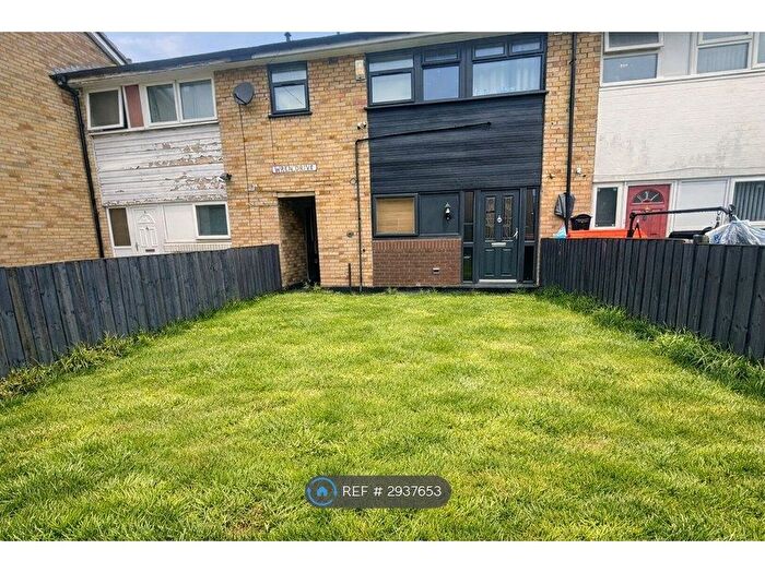3 Bedroom Terraced House To Rent In Wren Drive, Manchester, M44