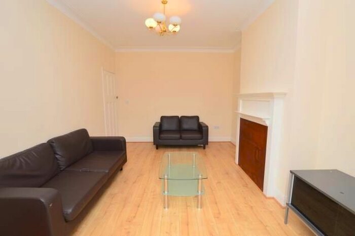 4 Bedroom Terraced House To Rent In Hervey Close, Finchley Central, N3