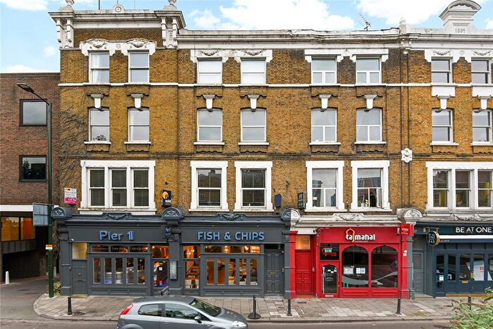 1 Bedroom Flat For Sale In Petersham Road, Richmond, TW10