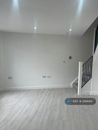 2 Bedroom End Of Terrace House To Rent In Albion Street, Brierley Hill, DY5