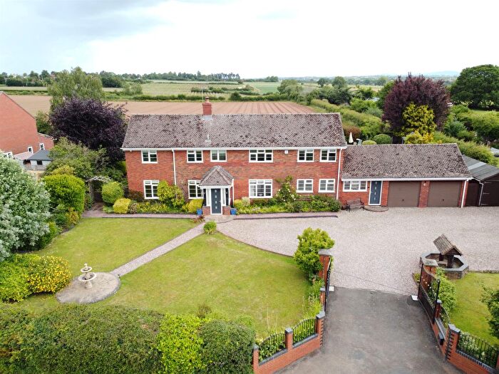 3 Bedroom Detached House For Sale In Stoney Lane, Crossway Green, Stourport-On-Severn, DY13