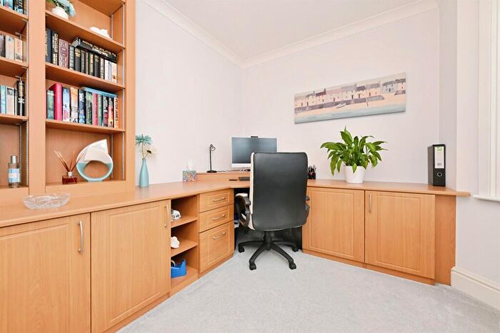 4 Bedroom Detached House For Sale In Major Haddock Close, Royston, SG8