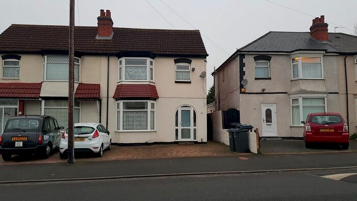 3 Bedroom Semi-Detached House To Rent In Thornton Road, Birmingham B8