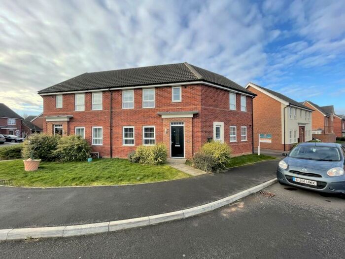 3 Bedroom SemiDetached House For Sale In Bircher Way, Hucclecote