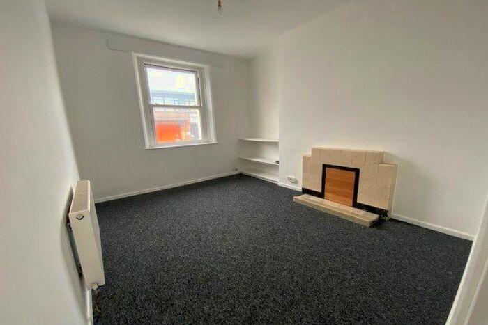 1 Bedroom Flat To Rent In George Place, Plymouth, PL1