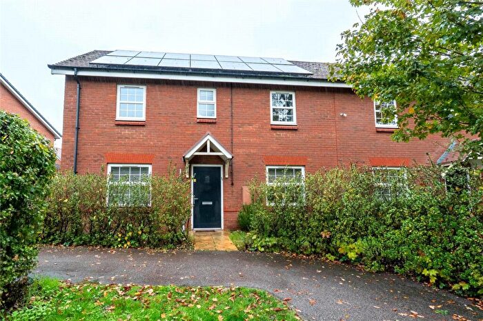 3 Bedroom Semi-Detached House For Sale In Stewkley Road, Wing, Buckinghamshire, LU7