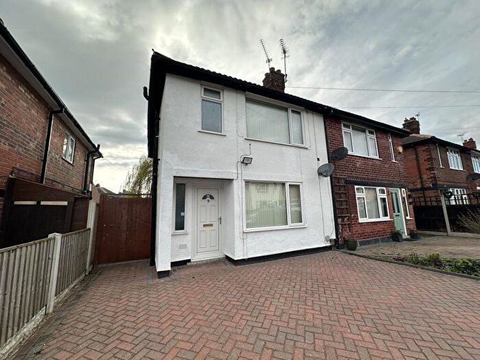 3 Bedroom Semi-Detached House To Rent In Mottram Road, Beeston, NG9