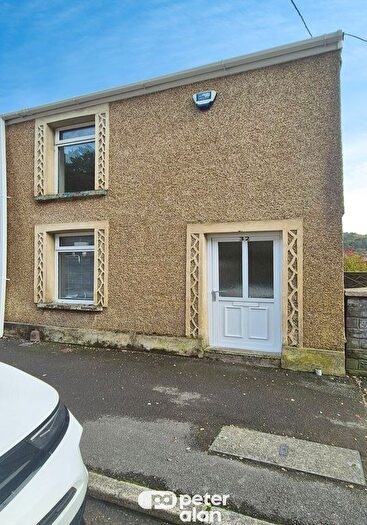 3 Bedroom Property To Rent In Shelone Road, Neath, SA11