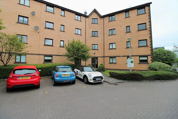 2 Bedroom Flat To Rent In Riverview Gardens, Glasgow, G5