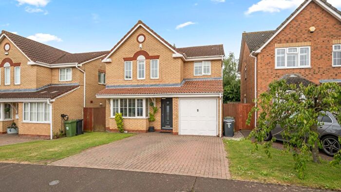 4 Bedroom Detached House For Sale In Belton Road, Park Farm, PE2