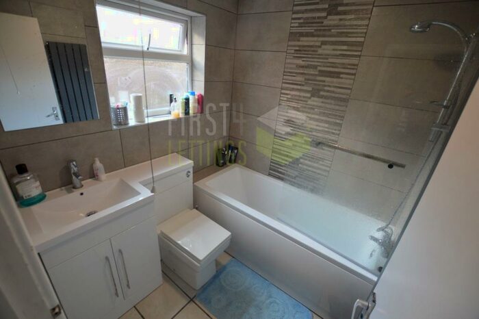 4 Bedroom Terraced House To Rent In Hamilton Street, Evington, LE2