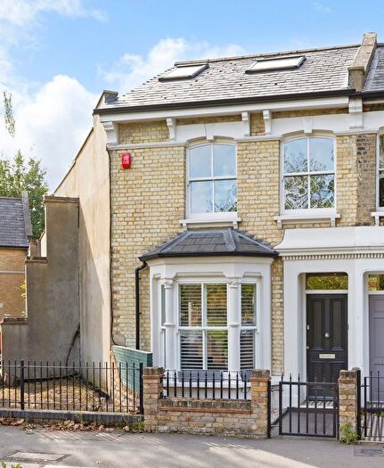 4 Bedroom End Terrace House For Sale In Chiswick Common Road, London, W4
