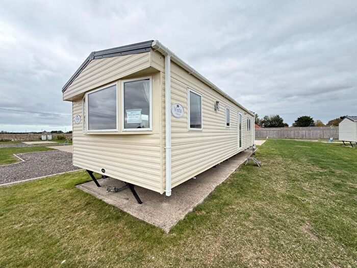 2 Bedroom Park Home For Sale In Sea Lane, Huttoft, Alford, LN13