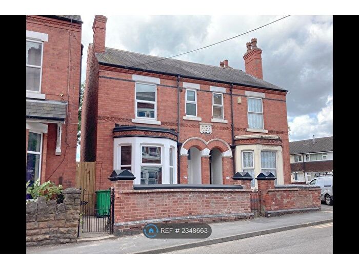 3 Bedroom Semi-Detached House To Rent In Commercial Road, Nottingham, NG6