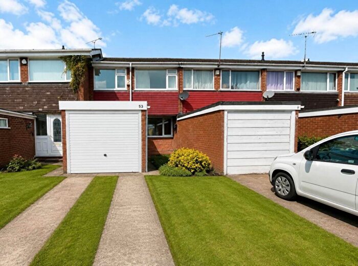 3 Bedroom Terraced House For Sale In Honeywood Drive, Nottingham, NG3