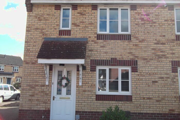 3 Bedroom Semi-Detached House To Rent In Speedwell Close, Attleborough, NR17