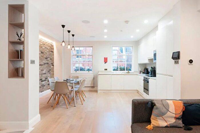 1 Bedroom Flat To Rent In Windmill Street, Fitzrovia, W1T