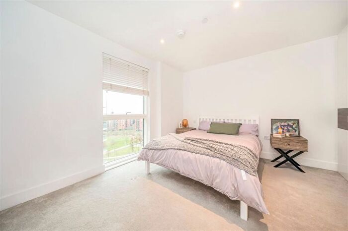 1 Bedroom Flat To Rent In Kidbrooke Park Road, London, SE3