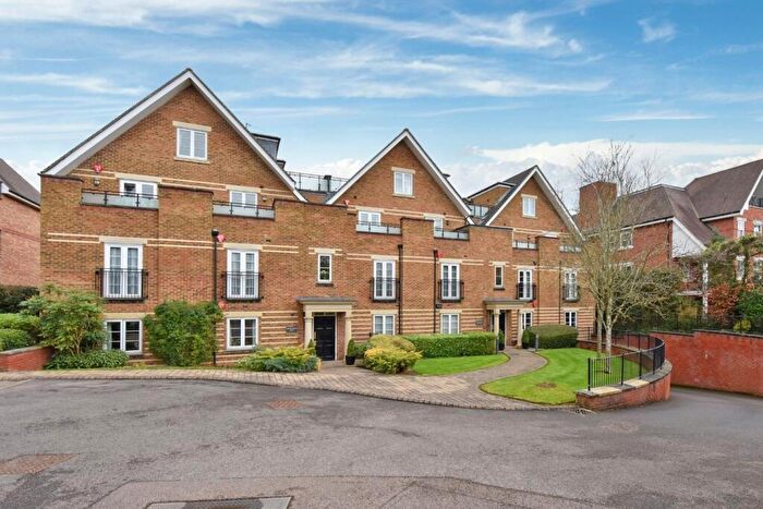 3 Bedroom Penthouse For Sale In Ethorpe House, Packhorse Road, Gerrards Cross, Buckinghamshire, SL9