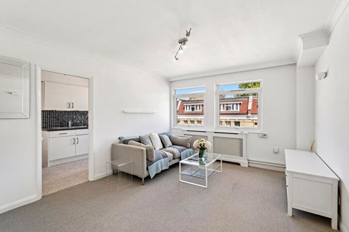 1 Bedroom Flat To Rent In Elm Park Gardens, Chelsea, SW10