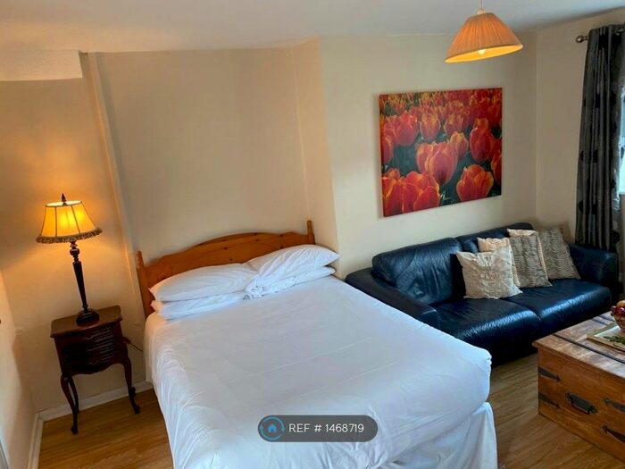 Studio To Rent In Lower Studio - Birdwood Road, Cambridge, CB1