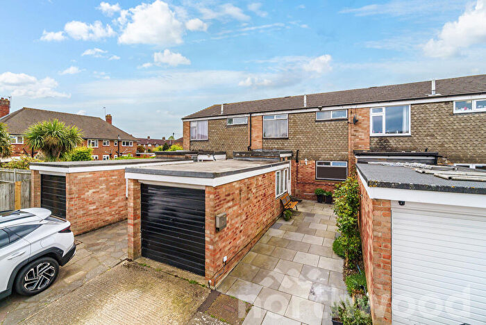 3 Bedroom Terraced House For Sale In Cherwell Court, West Ewell, Epsom, KT19