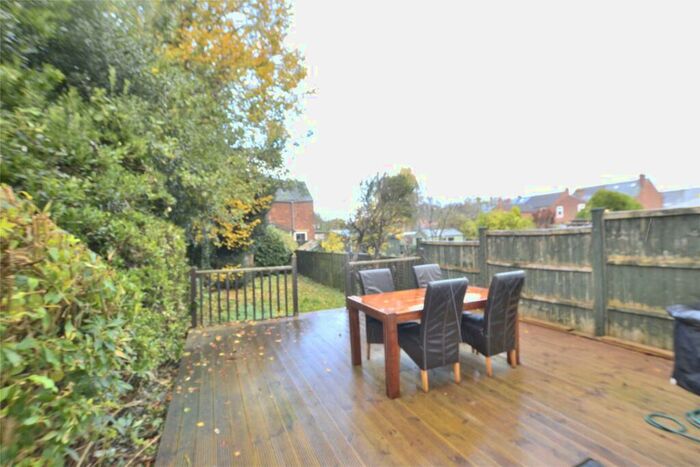 6 Bedroom Semi-Detached House To Rent In Lansdown Road, Gloucester, GL1