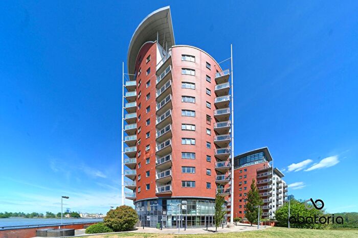 2 Bedroom Flat To Rent In Crews Street, Docklands, London, E14
