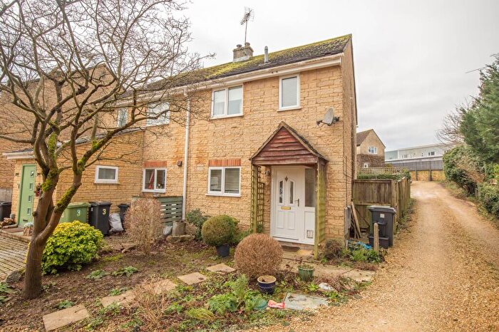 2 Bedroom Semi-Detached House For Sale In Woodward Close, Tetbury, GL8