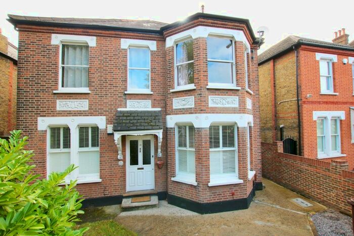 1 Bedroom Flat To Rent In Cambridge Road, Bromley, BR1