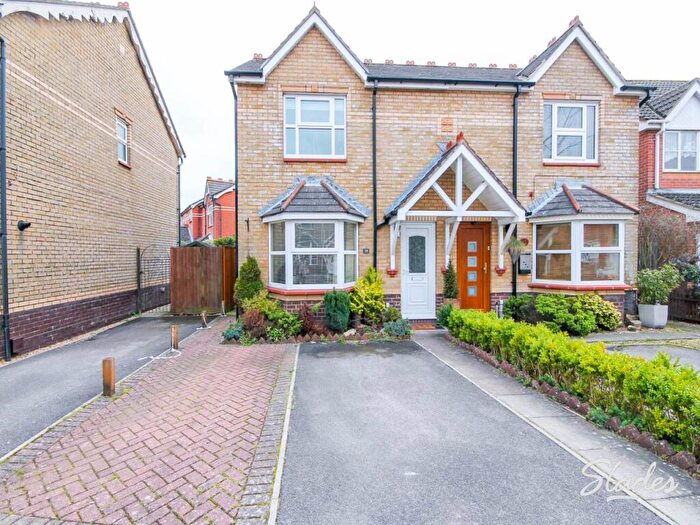 3 Bedroom Semi-Detached House To Rent In Le Patourel Close, Christchurch, Dorset, BH23
