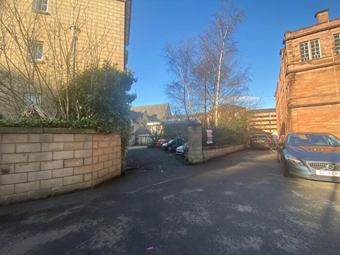 Garage / Parking To Rent In Eldon Street, Glasgow, Glasgow City, G3