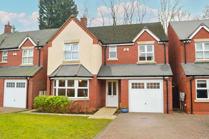 4 Bedroom Detached House For Sale In Newchurch Close, South Knighton, Leicester, LE2